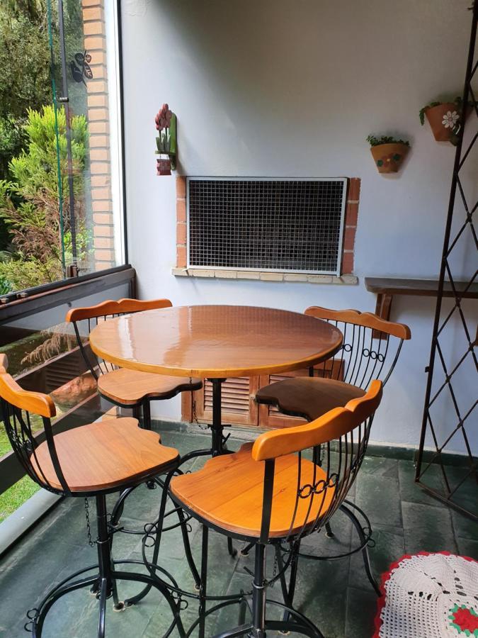 Lindo Apto No Centro Capivari - Condominio Privado Campos do Jordão 외부 사진